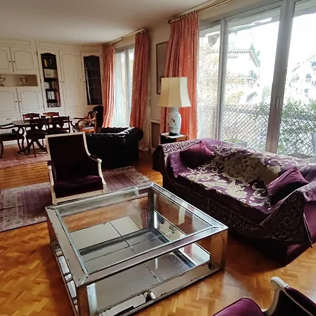 Avenue Victor Hugo - 16 - 4160 Apartmán Paříž